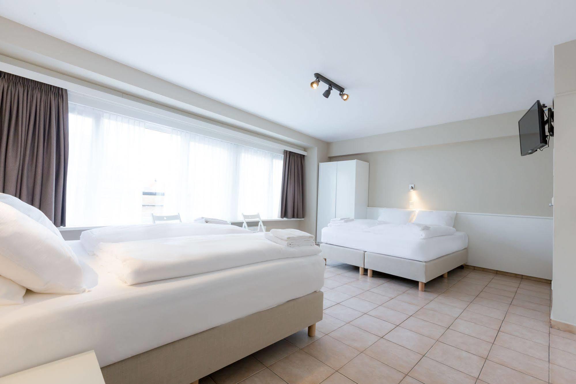 Hotel Franky Бланкенберге Экстерьер фото